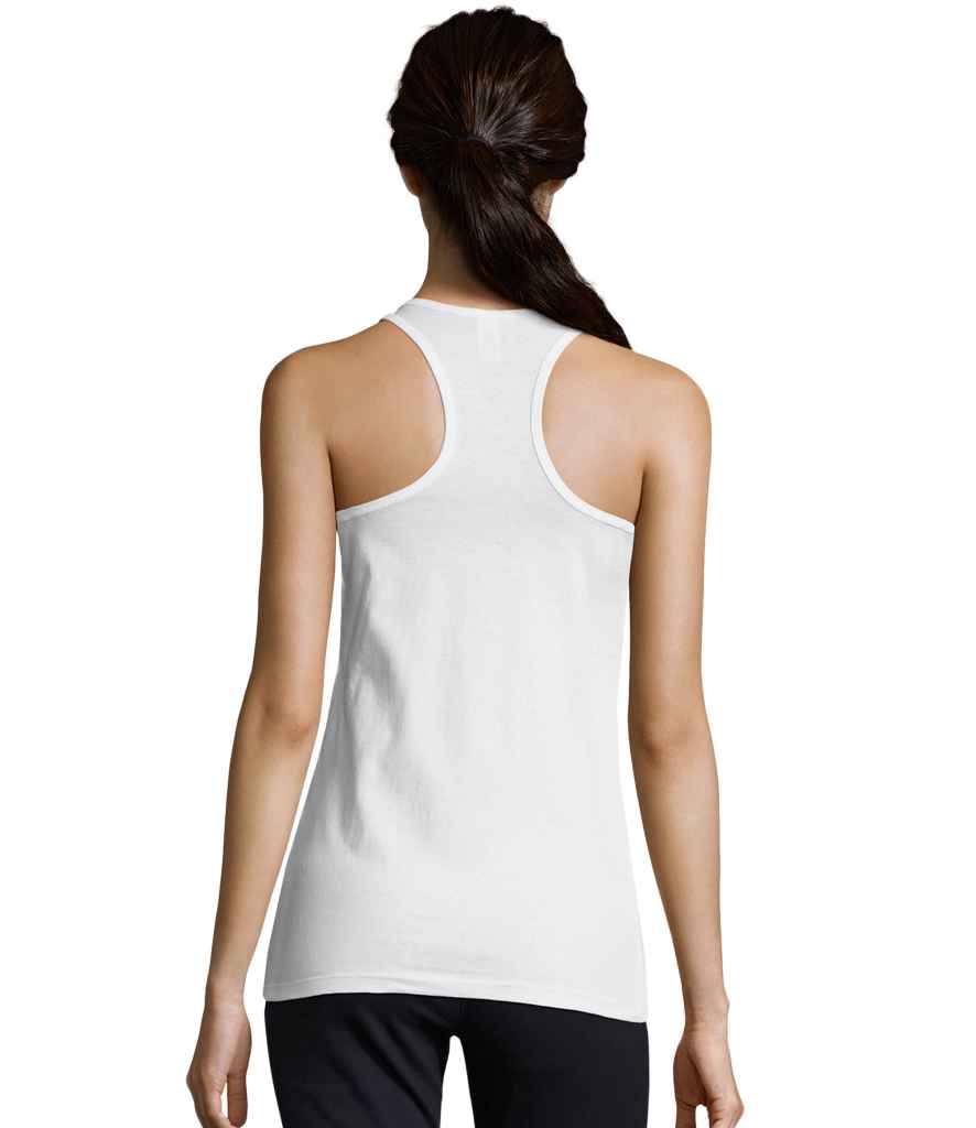 01826 White Model