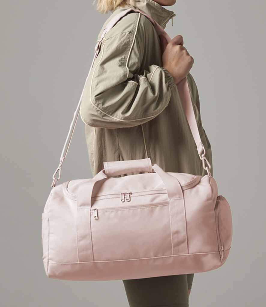 BG560 Fresh Pink Model