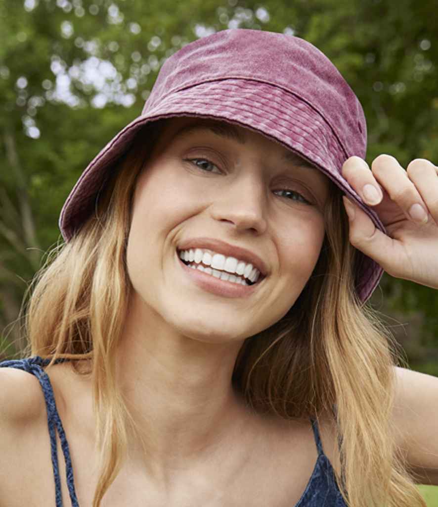 BB688 Vintage Red Model